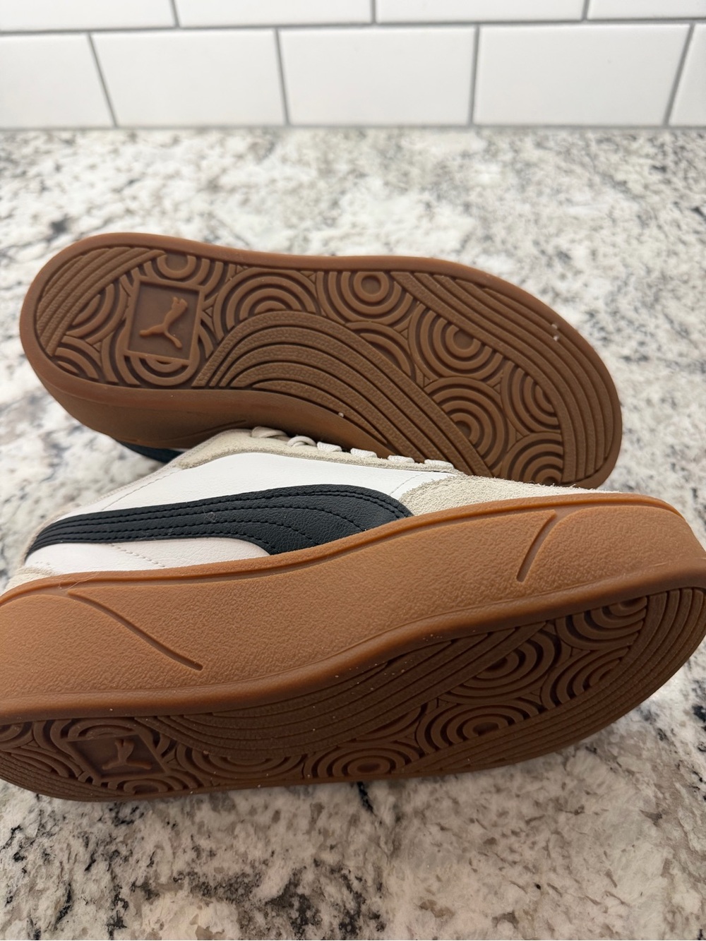 Puma White Black Low-Top Platform Sneakers with Gum Sole - Picture 12 of 13